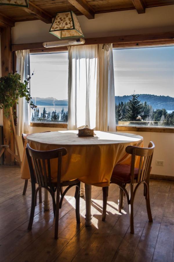 Pajaro Azul Bed & Breakfast San Carlos de Bariloche Bagian luar foto