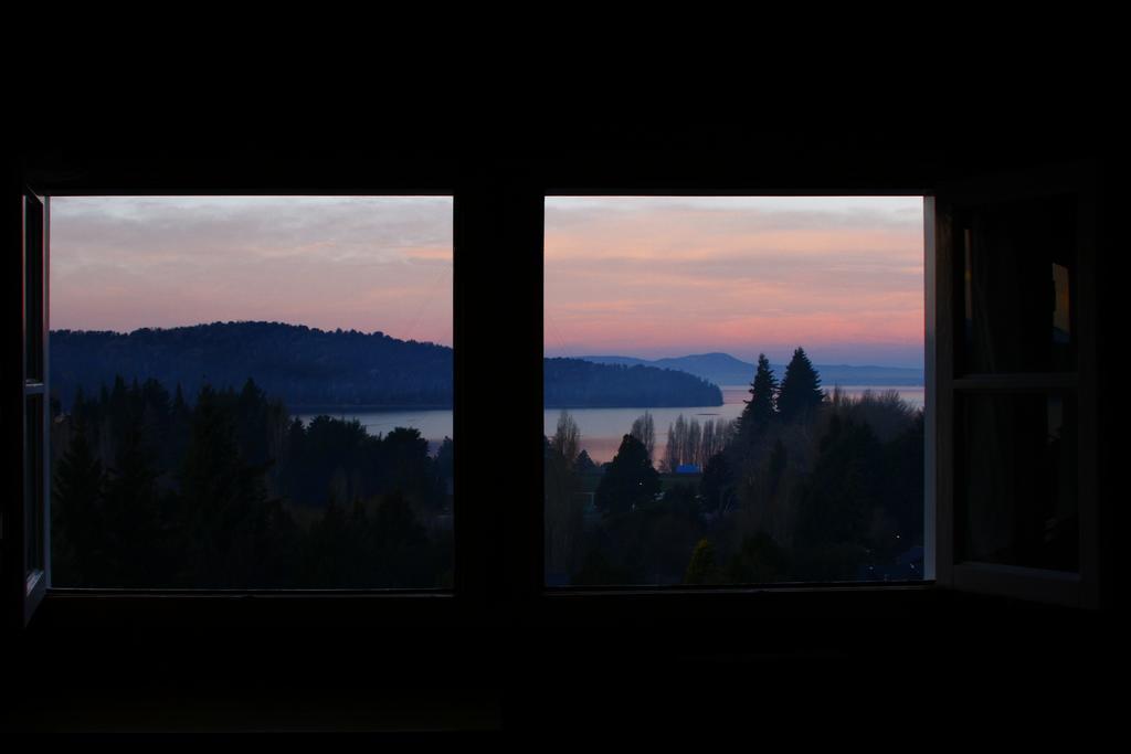 Pajaro Azul Bed & Breakfast San Carlos de Bariloche Bagian luar foto